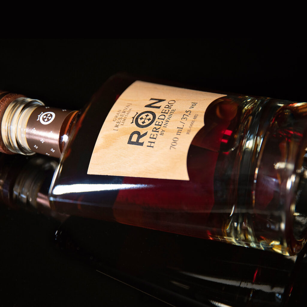 Ron Heredero By Infante, Gran Reserva - Imatge 3